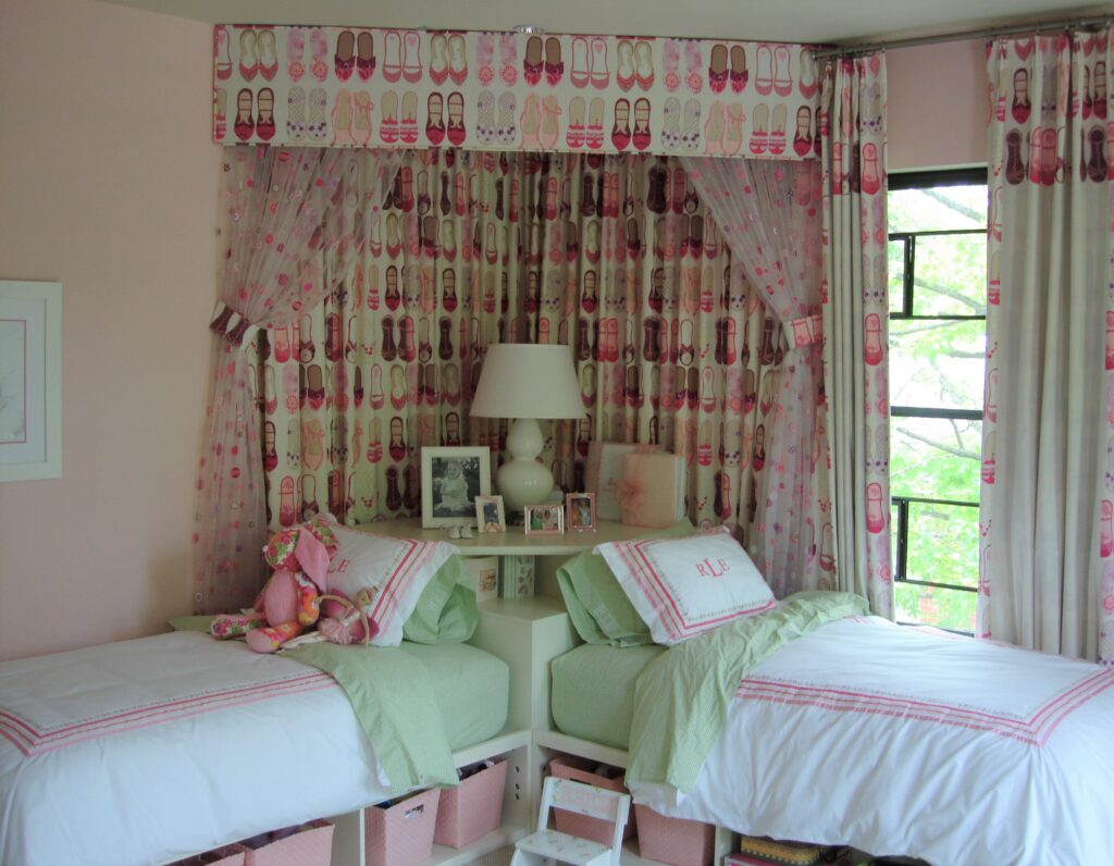 Girls room with corner canopy