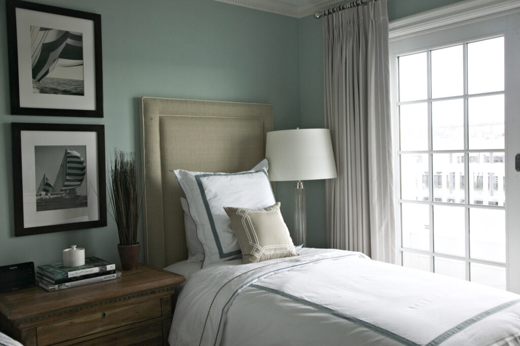 Teal, white and tan bedroom