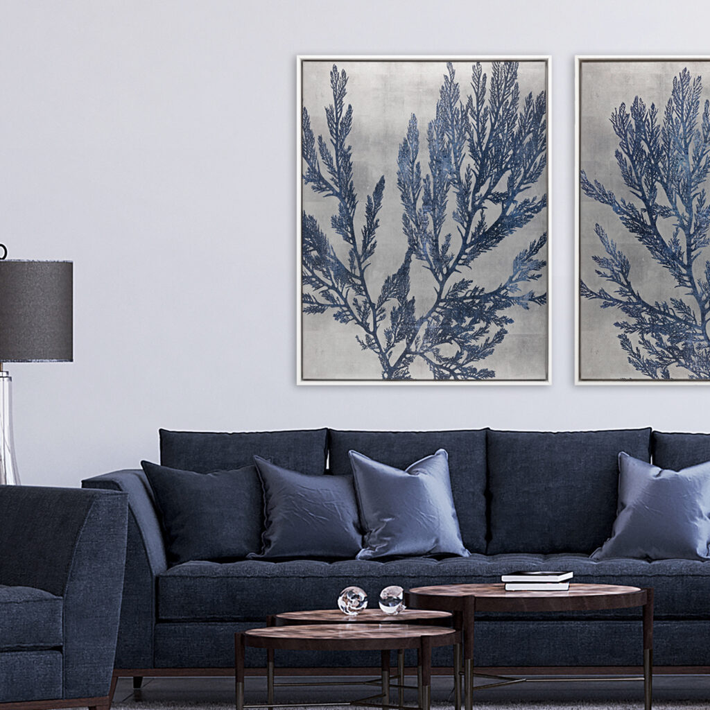 Rich blue livingroom