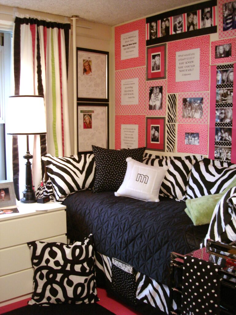 D.I.Y. Dorm Room Decor Ideas 